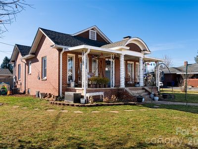 158 Poplar St, Canton, NC, 28716