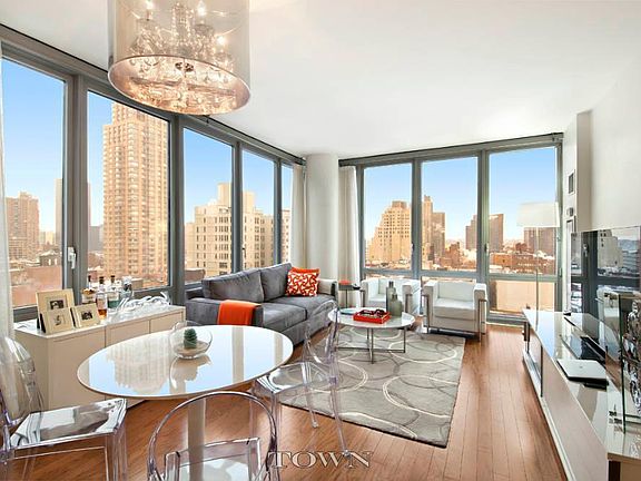 2nd image of 310 W 52nd St APT 11B