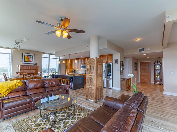 4th image of 555 Riverfront Plz APT 803