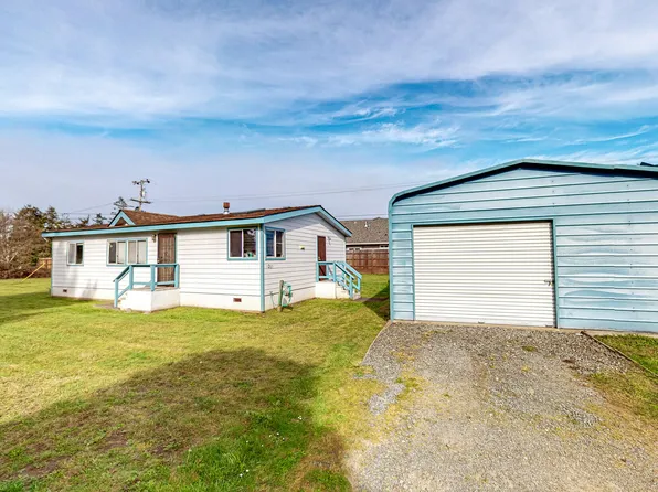 1215 Barnum Pl, Eureka, CA 95503