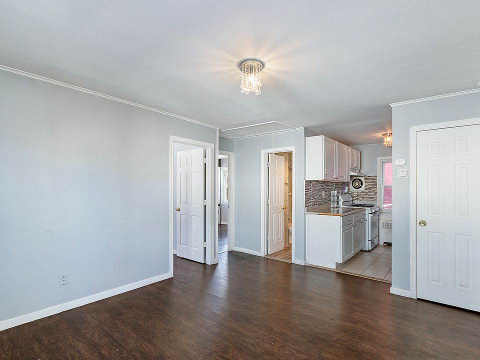 1st image of 75 South St APT 1