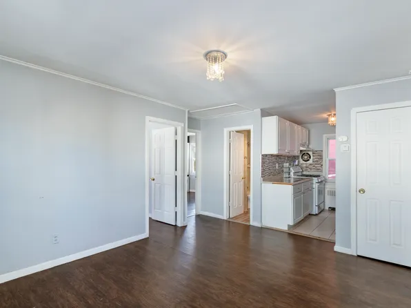 75 South St APT 1, Oyster Bay, NY 11771