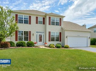 2096 Northland Ln, Yorkville, IL 60560