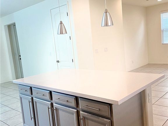 4th image of 348 Mezzaforte St