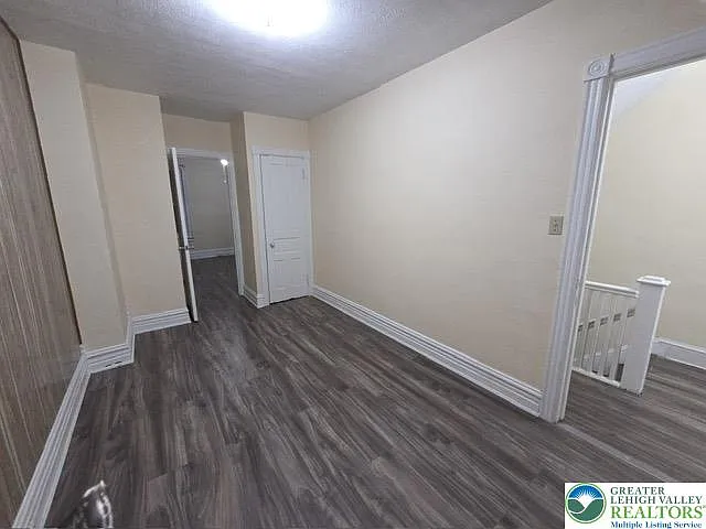 229 N West St #2 — Photo 7