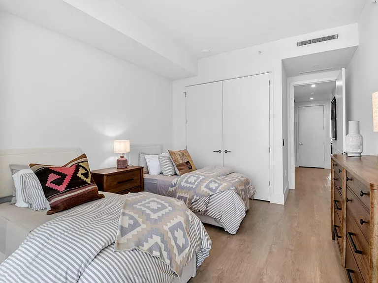220 Lake Shore Dr #1708 — Photo 35