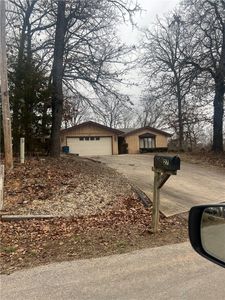 27 Cromer Dr, Bella Vista, AR, 72715