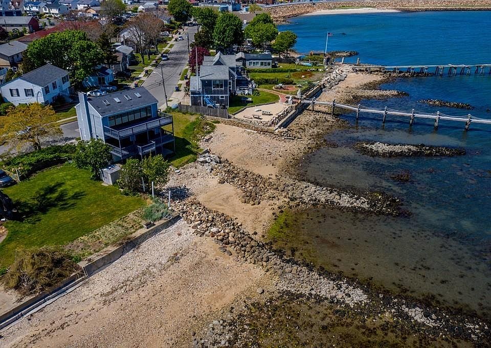 1564 Padanaram Ave, New Bedford, MA 02740 Zillow