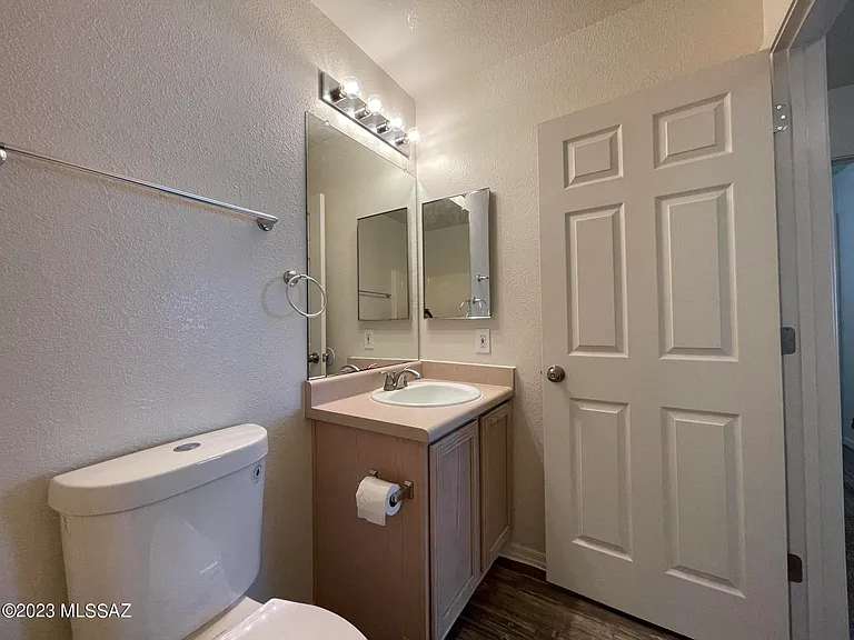 3712 S Fighting Falcon Dr — Photo 21