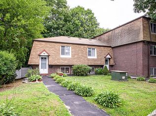 144 Thissell Ave UNIT 1, Dracut, MA 01826
