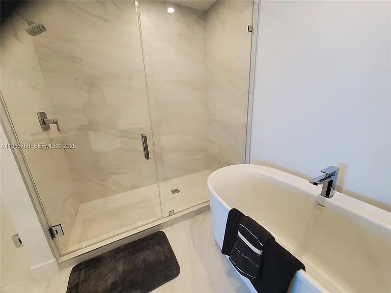 17550 Collins Ave #1403 — Photo 20