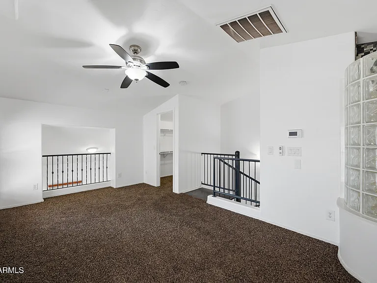 5724 S 21st Pl — Photo 13
