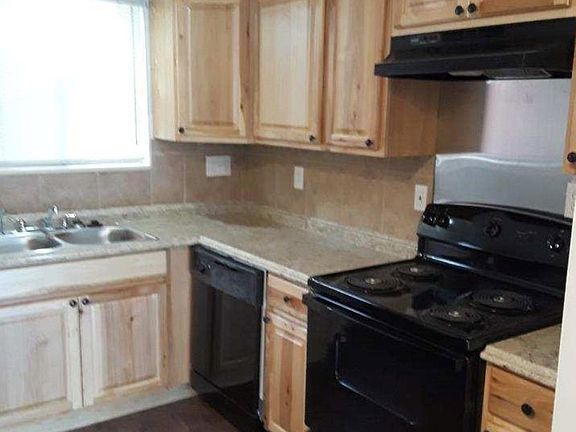 4th image of 368 Independent Ave #3