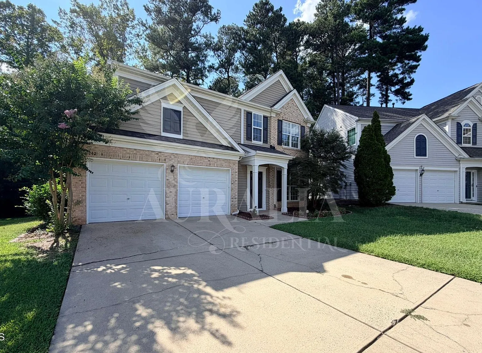 4 bed, 2.5 bath, 1852 sqft, $2,500 — Photo 3