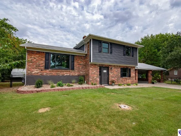 210 Executive Cir, Radcliff, KY 40160