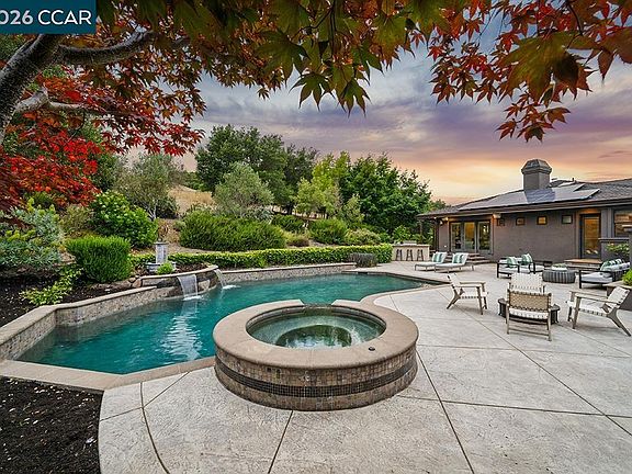 3rd image of 21 Nemea Ln