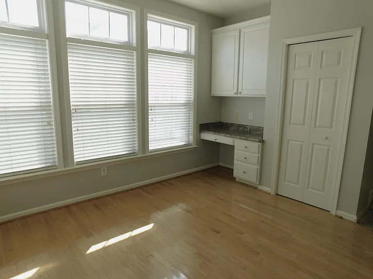 4728 Beach Bay Ct — Photo 7