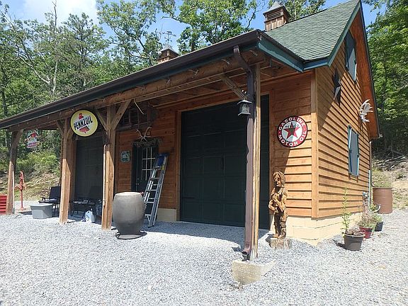 2 car garage with loft