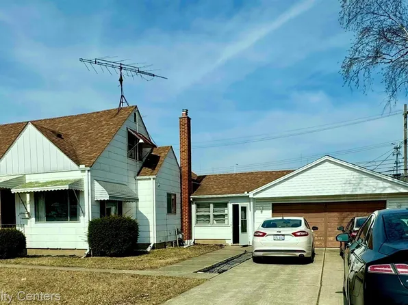 32548 Pardo St, Garden City, MI 48135