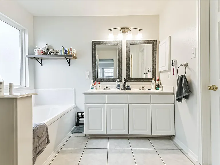 22538 Goss Spring Ct — Photo 27