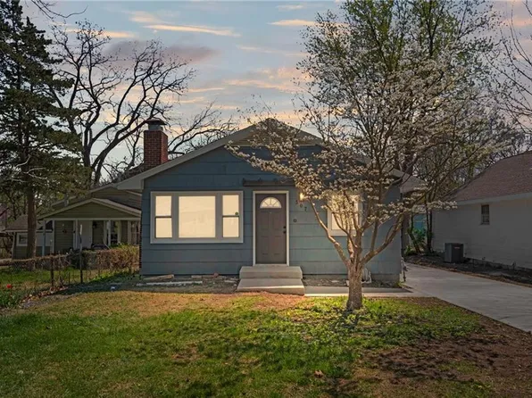307 E 79th Ter, Kansas City, MO 64114