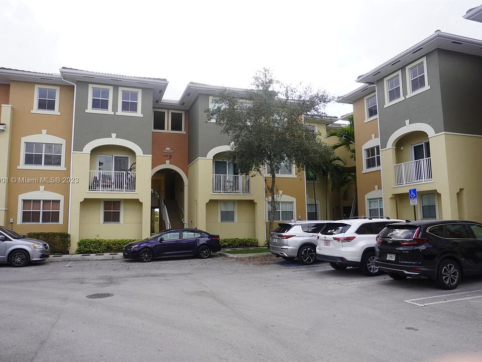 1st image of 10870 NW 88th Ter Unit 106