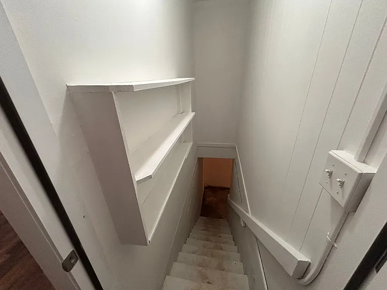 4503 Lakeview Dr NW — Photo 5