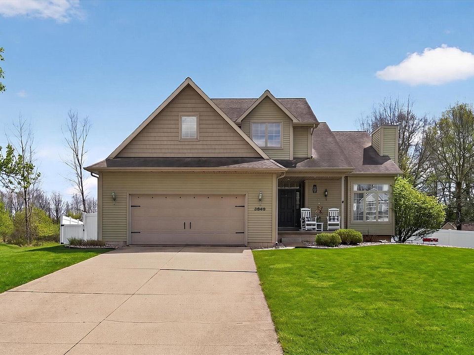 1st image of 3849 Thorncrest Dr