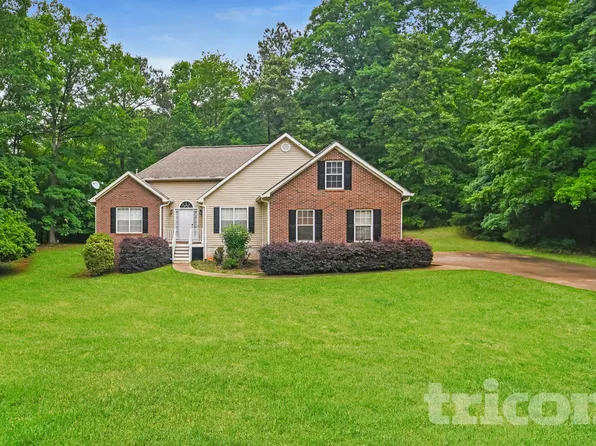 390 River Point Dr, McDonough, GA 30252