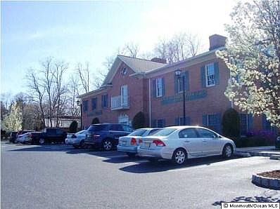2nd image of 600 Broad St