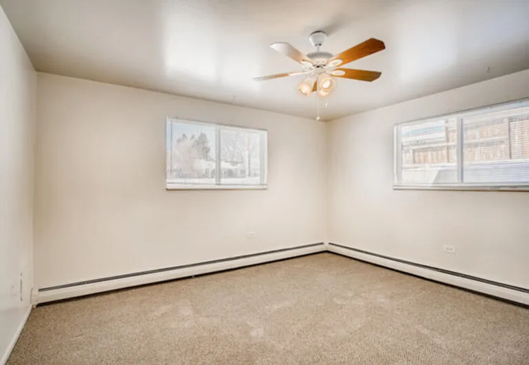 290 S Hoyt St #4 — Photo 8