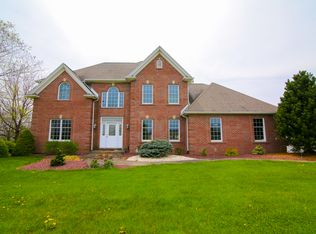 643 Stagecoach Dr, Cherryville, PA 18035