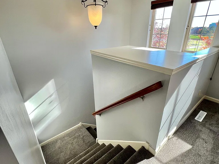 12256 Lakeview Dr N — Photo 14