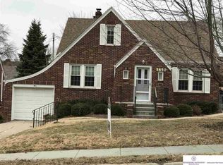 5850 Woolworth Ave, Omaha, NE 68106