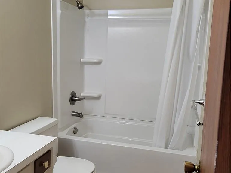 1629 Wilson Rd — Photo 11
