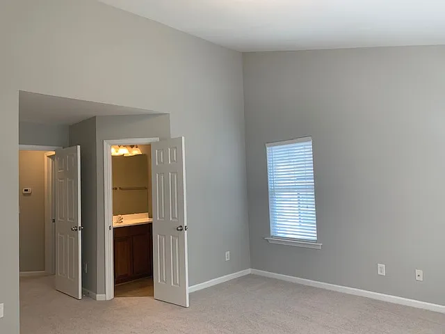 2816 Corbett Grove Dr — Photo 8