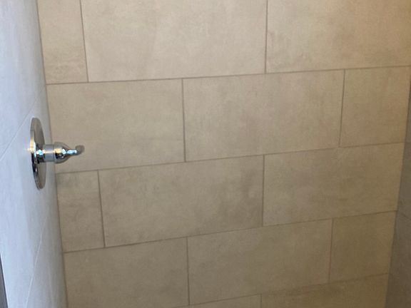 4th image of 716 Dudley Ave APT 2