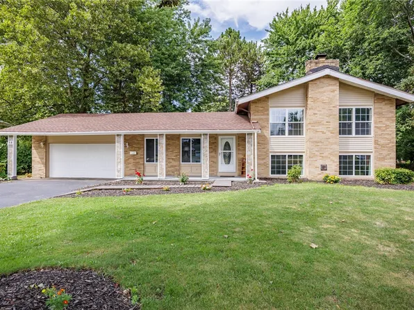 58 Eileen Cir, Rochester, NY 14616
