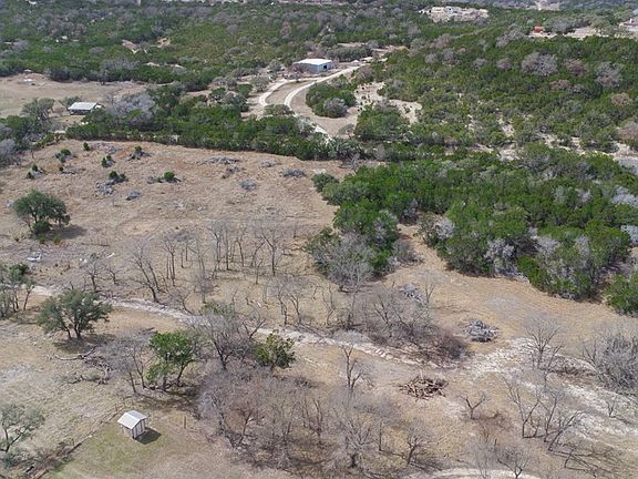 5th image of 230 Cade Loop S