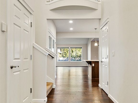 4th image of 4532 Sydney Rose Court SE
