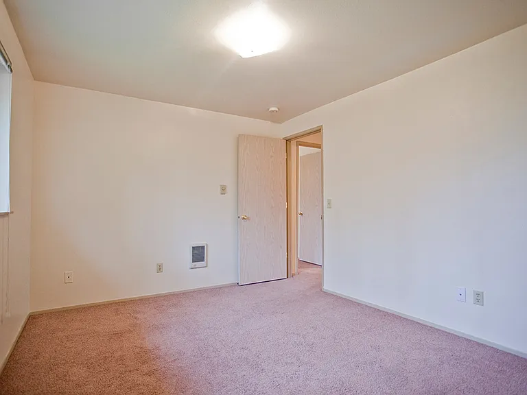 Oak Meadow — Photo 15