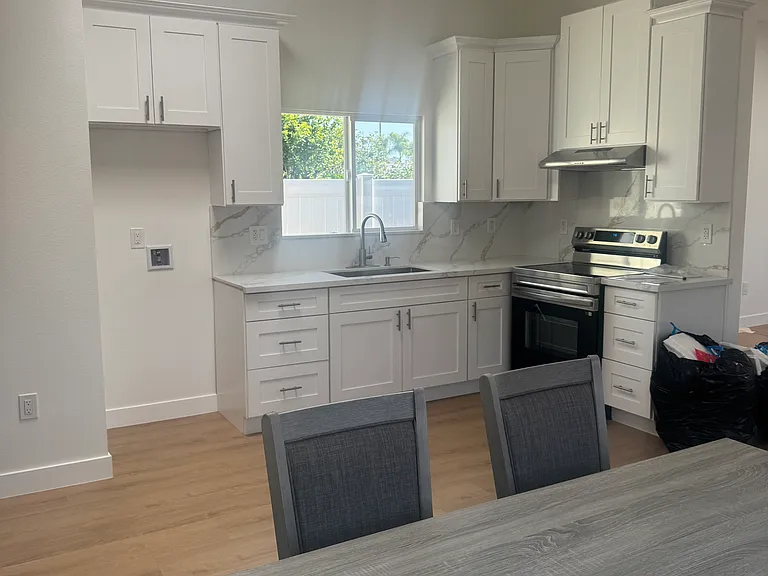 11131 Faye Ave #B — Photo 8