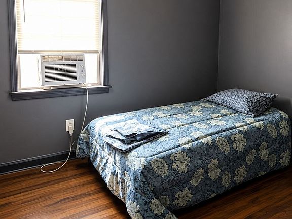3rd image of 1743 Vesey Ave