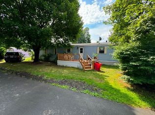 19 Chelsea Rd, Hurleyville, NY 12747