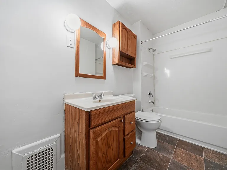 514 S 27th St #2 — Photo 7