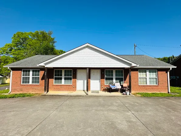 333 & 335 Garden Ave SE, Lindale, GA 30147