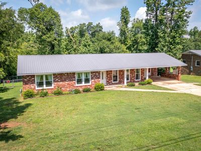 907 9th Ave NE, Jacksonville, AL, 36265