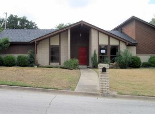 5412 Aspen Ln, Fort Worth, TX 76112