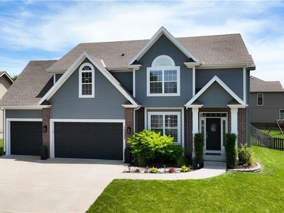 10005 N Wallace Ave, Kansas City, MO, 64157