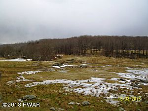2nd image of 140 Old State Rd